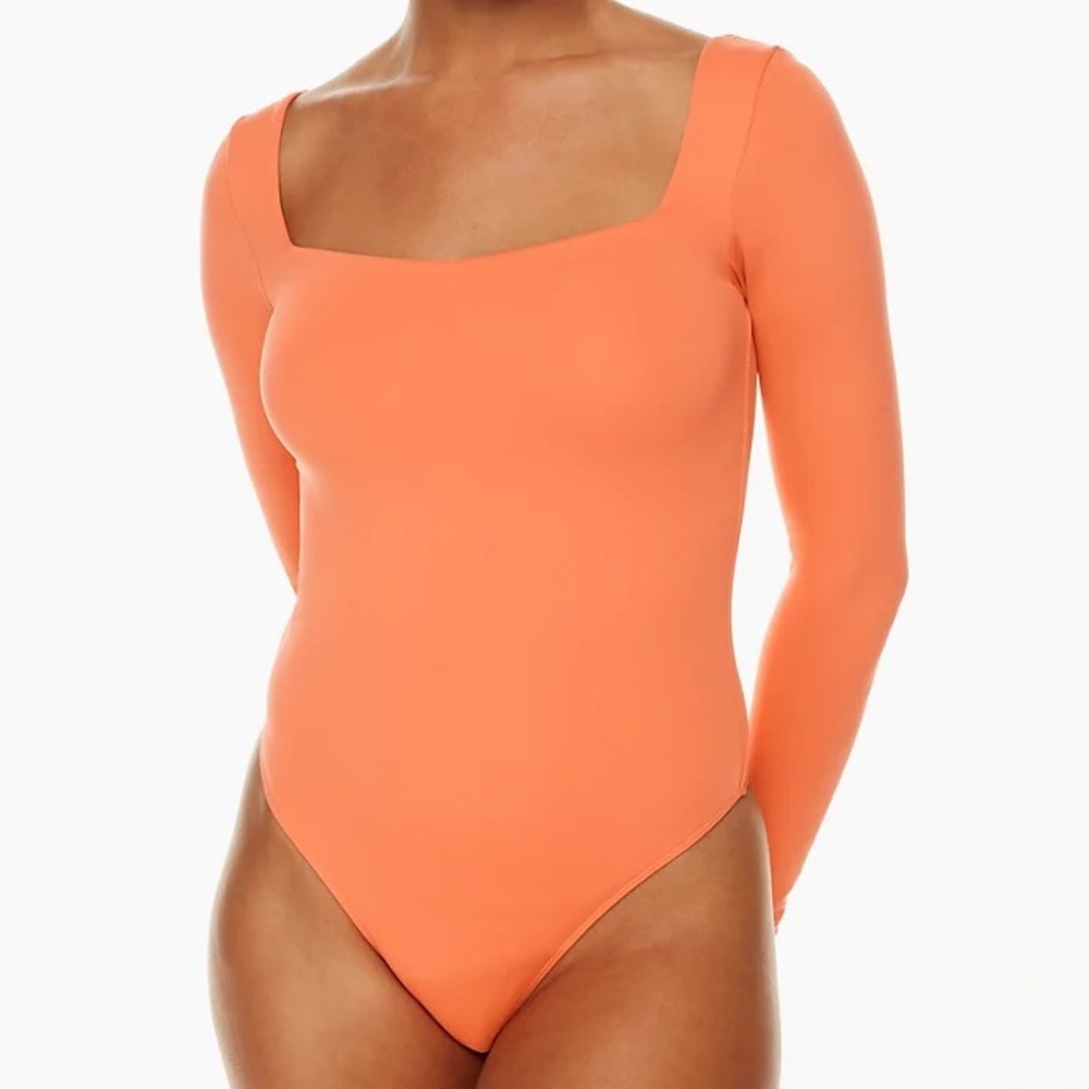 Aritzia bodysuit